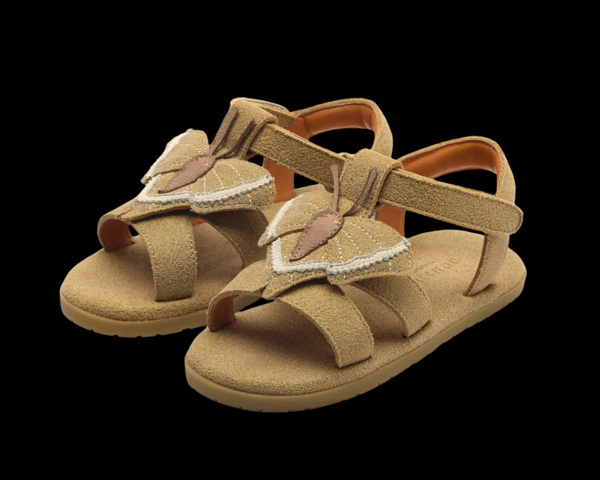 Iles Sky | Night Butterfly | Truffle Metallic Leather